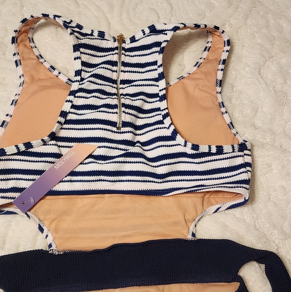 Molybell Modest Swimsuit for Women Athletic One Piece Bathing Suit with Zipper - Picture 6 of 9